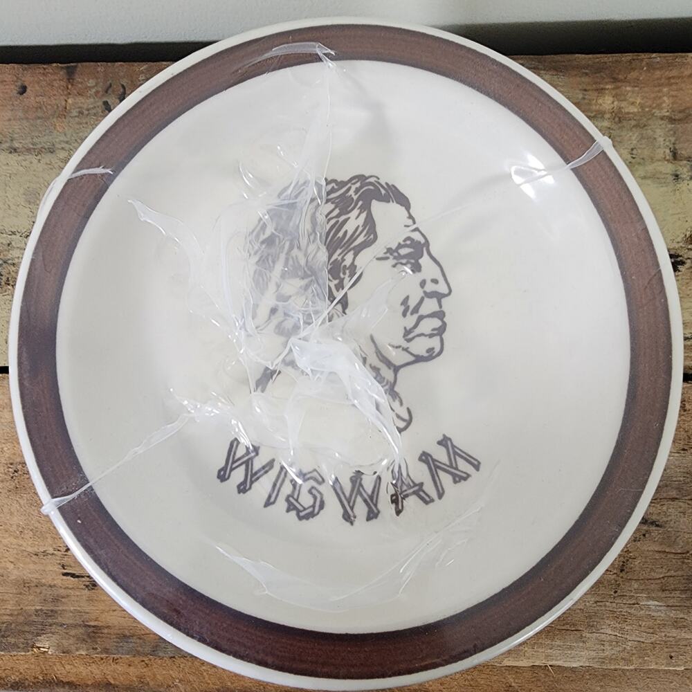 Vintage Oneida Wigwam tavern plate set of 9‎ new old stock Native American print
